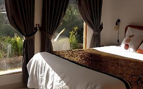Little Munduk, Full Private Villa